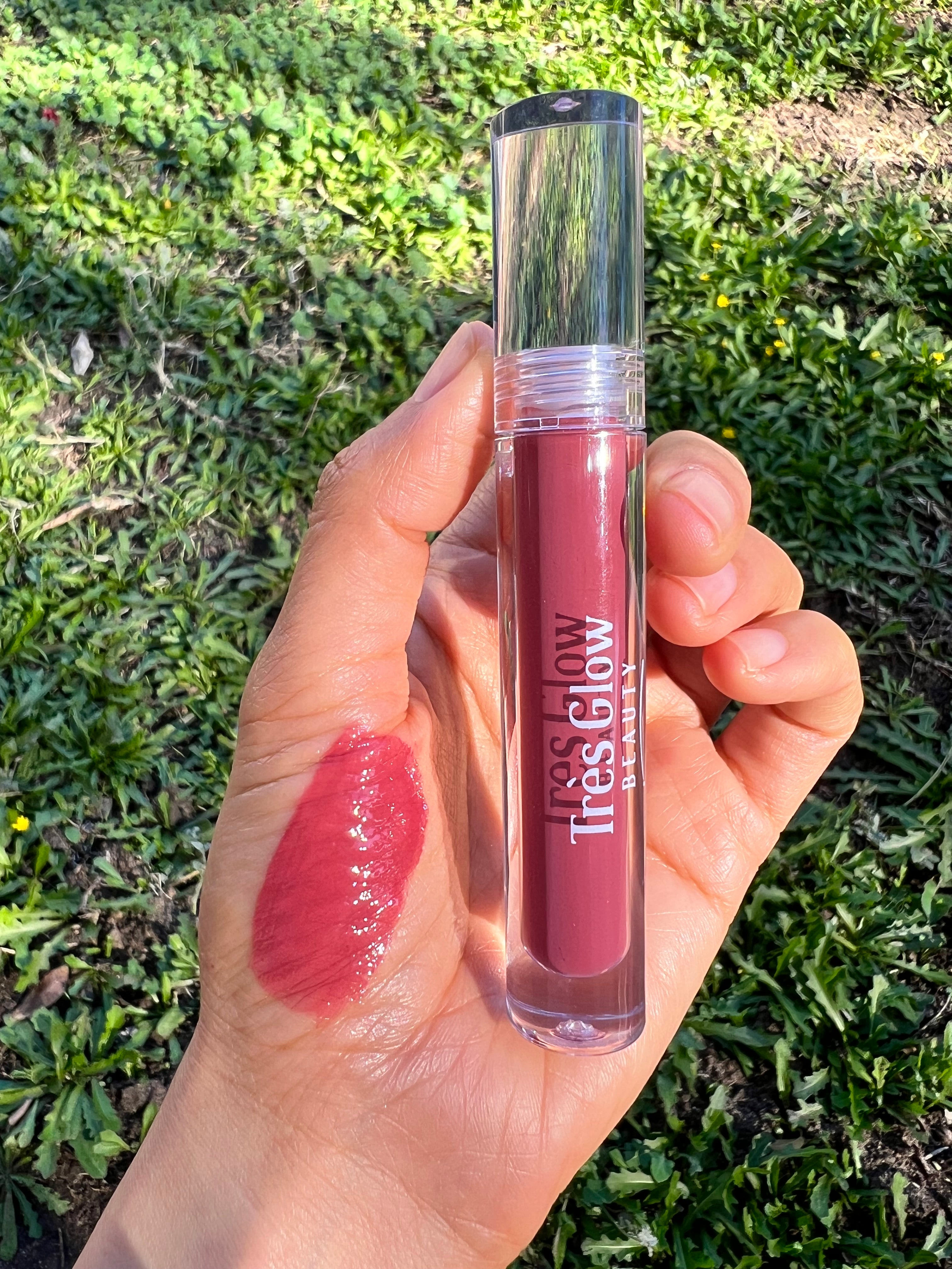 Luminous Lip Gloss ( G43 )